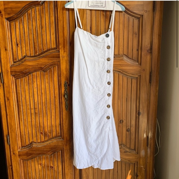 Reformation Tortoise Linen Dress - Picture 2 of 4